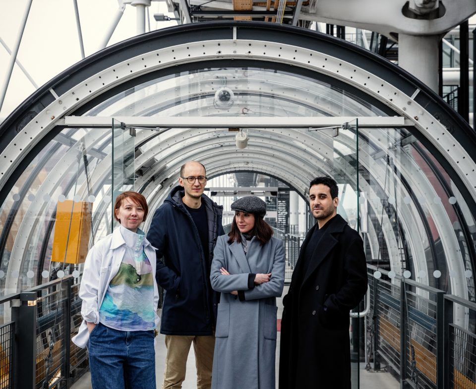Artistes nommés pour le Prix Marcel Duchamp 2023,  de gauche à droite : Bertille Bak, Massinissa Selmani, Bouchra Khalili, Tarik Kiswanson © Julie Ansiau
